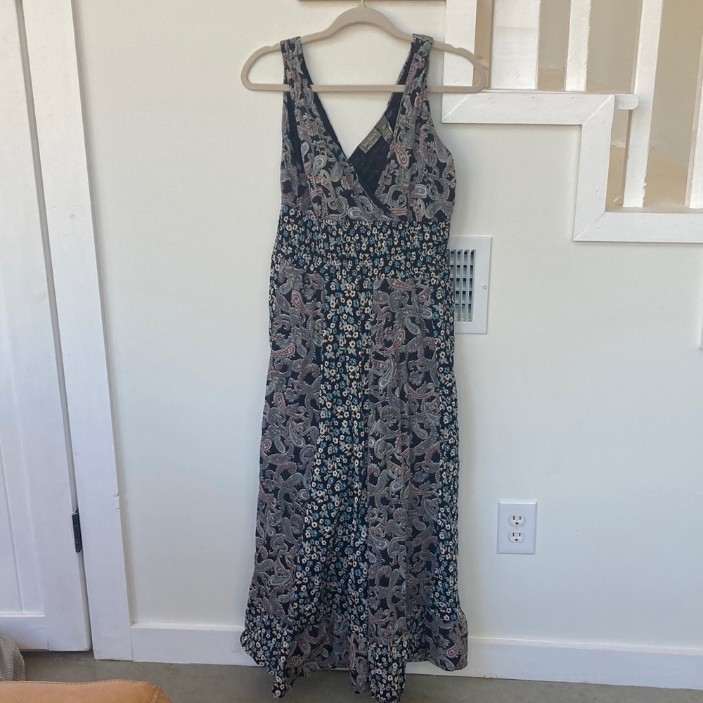 Jane Ashley PL  Black and Cream Floral Maxi Dress lined all cotton gauze.